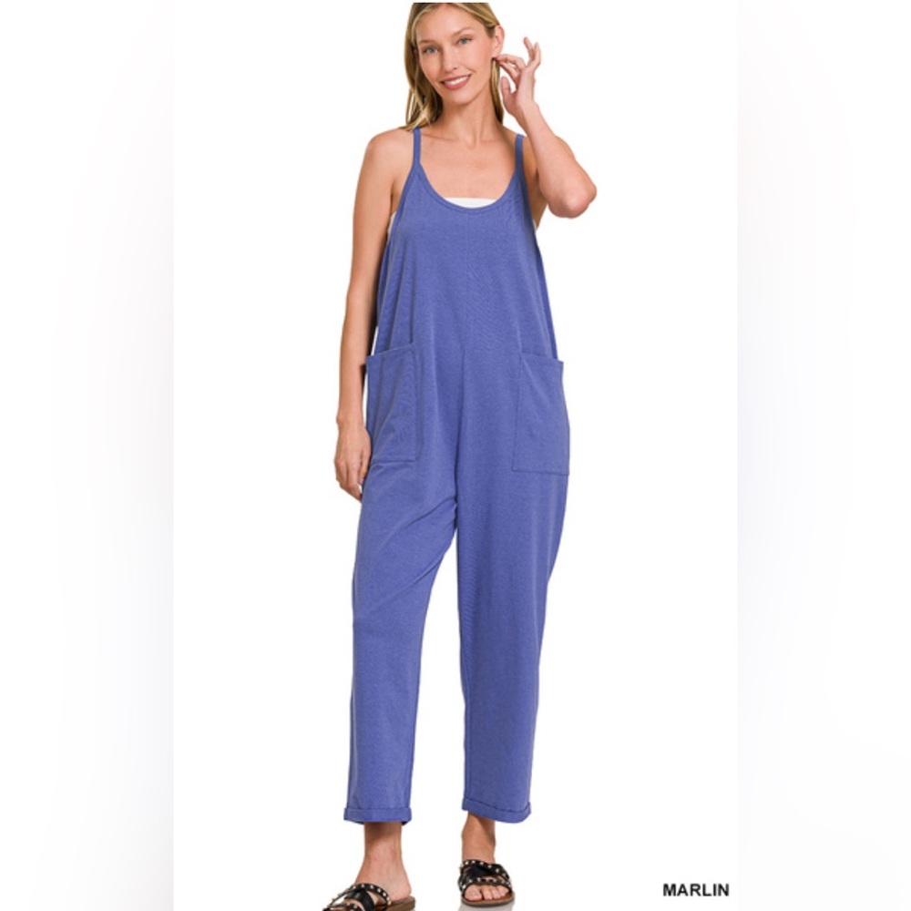 NWT ZENANA SPAGHETTI STRAP POCKETED JUMPSUIT